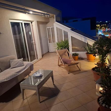 Happy Basset Terrace Apartment Makarska Exterior photo